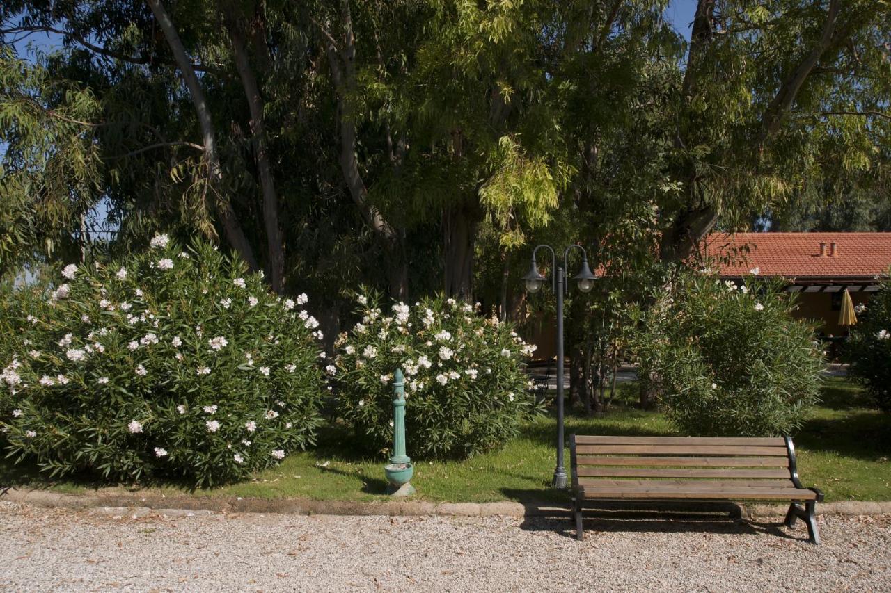Agriturismo Le Pescine Vada Luaran gambar