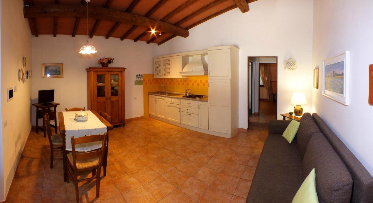 Agriturismo Le Pescine Vada Luaran gambar