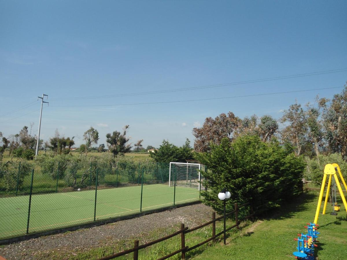 Agriturismo Le Pescine Vada Luaran gambar