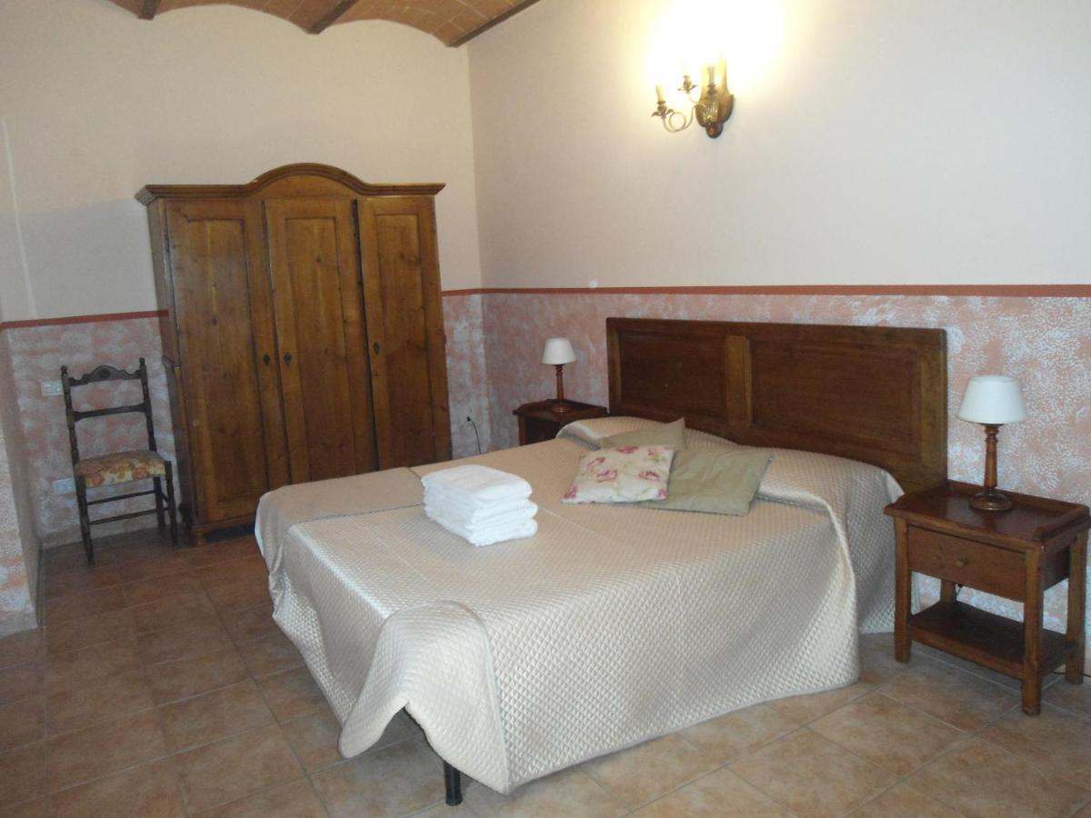 Agriturismo Le Pescine Vada Luaran gambar