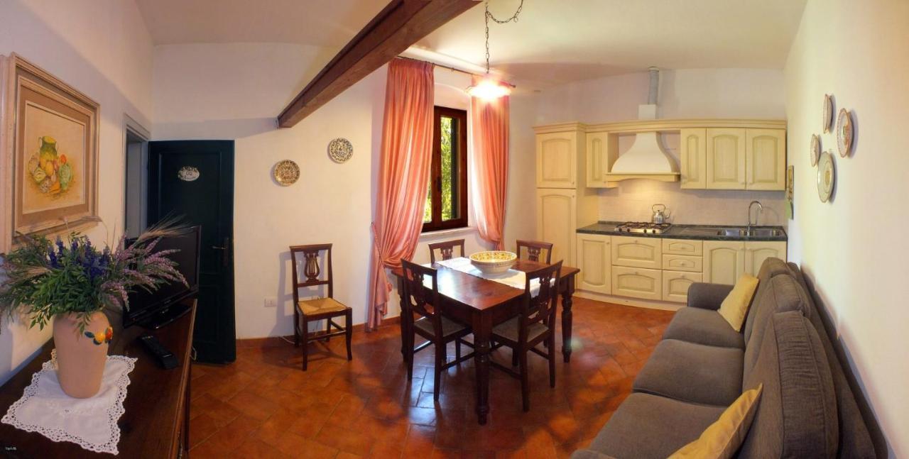 Agriturismo Le Pescine Vada Luaran gambar
