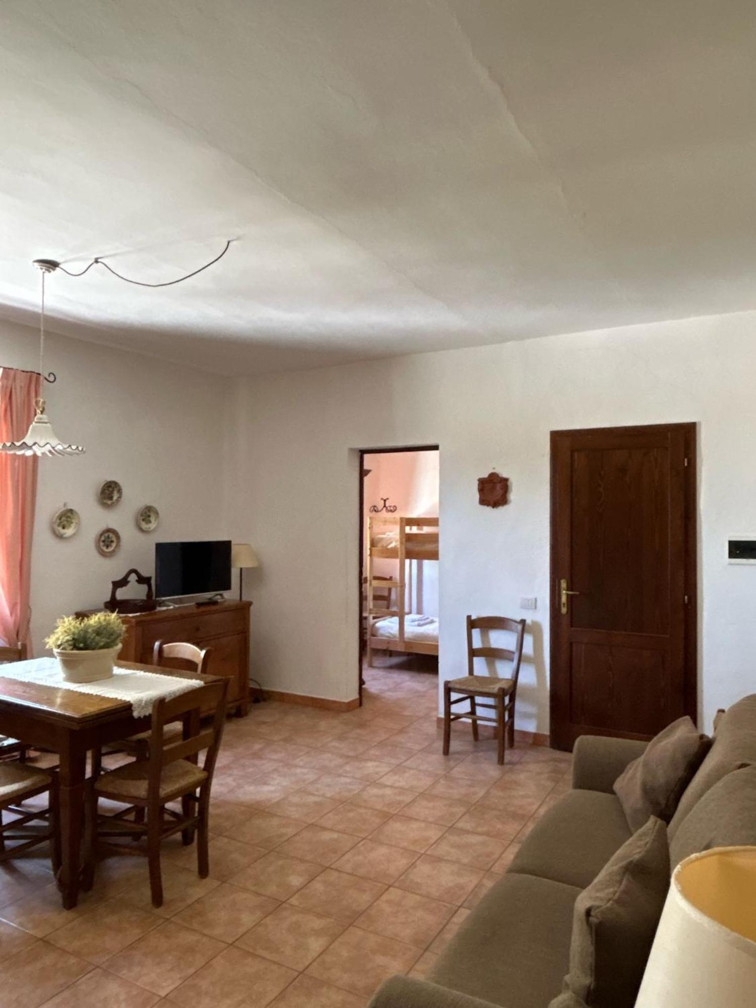 Agriturismo Le Pescine Vada Luaran gambar